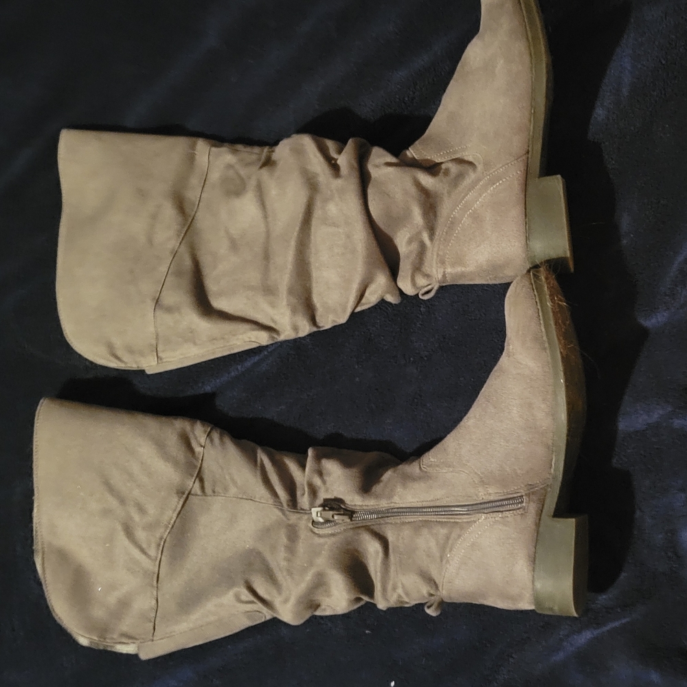 Womens gray knee high boots